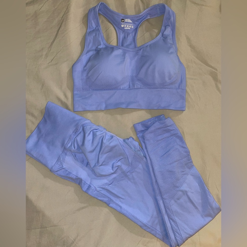 Lavender Sports Bra and Leggings Set